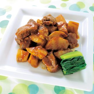 豚肉とたけのこのケチャップ煮 小松菜添え