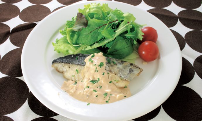 さわらのムニエル タルタル風オーロラソース