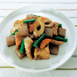 ちくわとこんにゃくの炒め煮