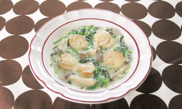 ほたてとほうれん草のミルク煮