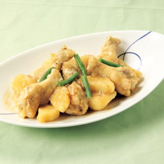 手羽元とじゃがいものしょうが味噌煮
