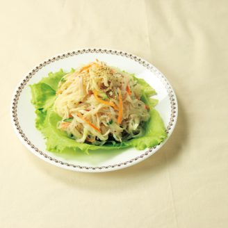 切干大根とハムのサラダ