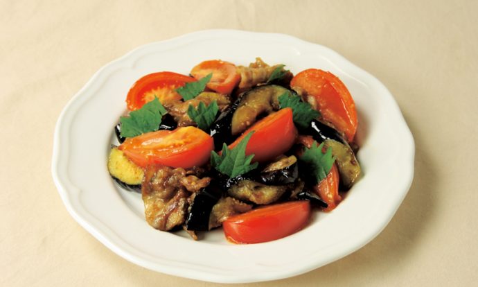 豚肉となすとトマトのみそ炒め