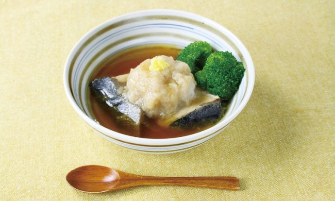 ぶりのれんこん蒸し