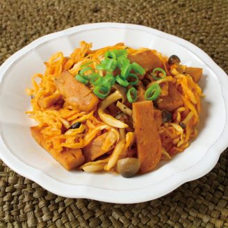 切干大根ときのこのケチャップ炒め