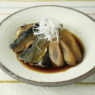 サンマとごぼうの黒酢煮
