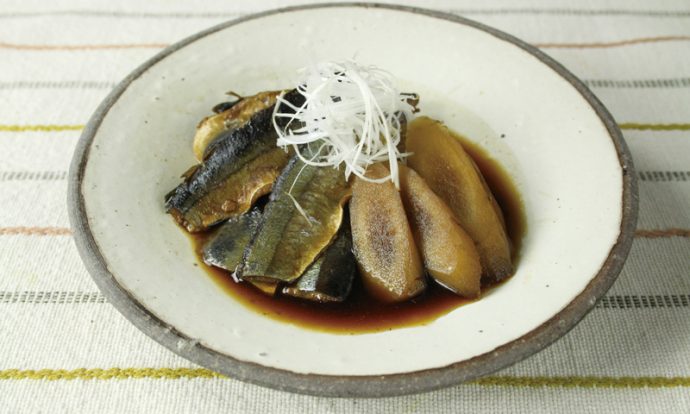 サンマとごぼうの黒酢煮
