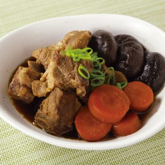 スペアリブのほろほろ醤油煮込み