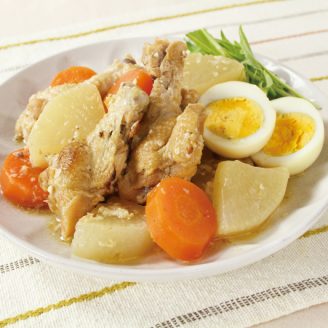 鶏手羽元と大根の塩こうじ煮