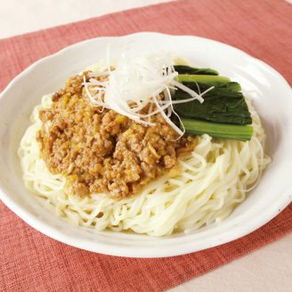 ジャージャー麺風