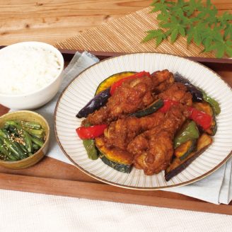 鶏手羽元と夏野菜のコク旨マリネ