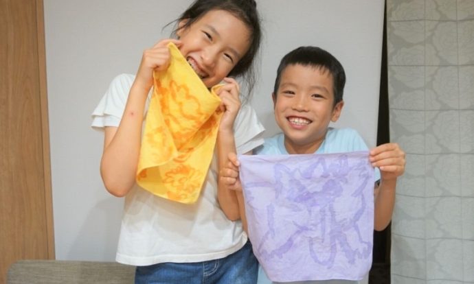 たまねぎの皮でのこり染