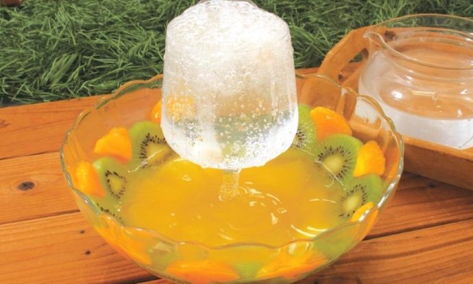 炭酸水で！噴水フルーツポンチ