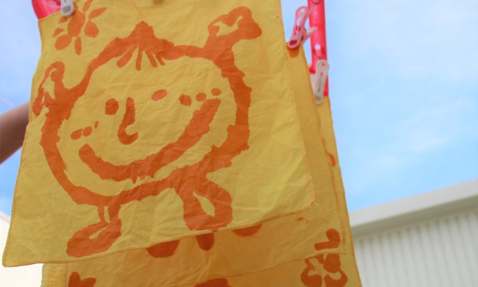 たまねぎの皮でのこり染