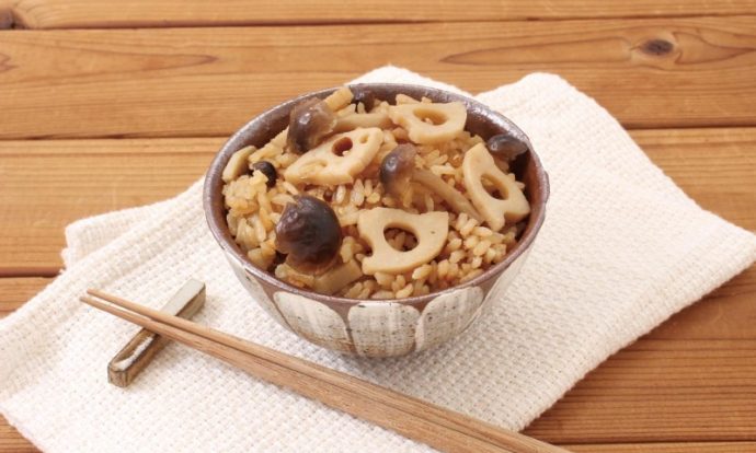 れんこんときのこの炊き込みごはん