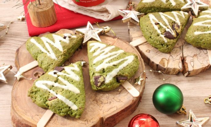 クリスマスツリーの抹茶スコーン