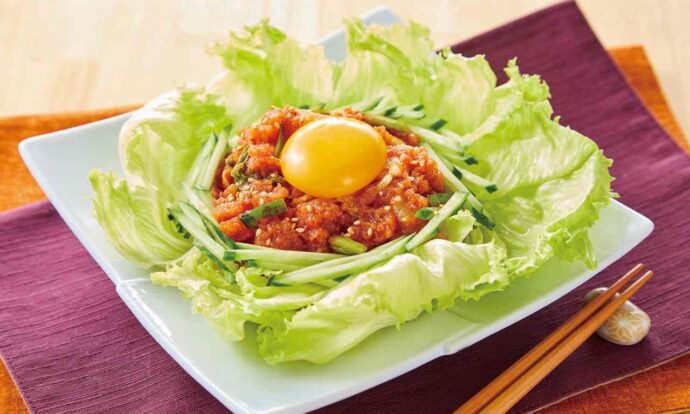 ネギトロキムチユッケ風サラダ