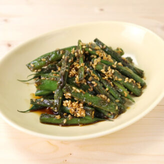 いんげんの焼きごま和え