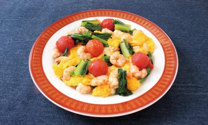 ふわふわ卵とえびのトマト炒め