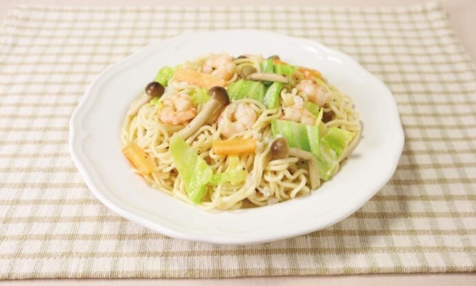 塩こうじエビ焼きそば