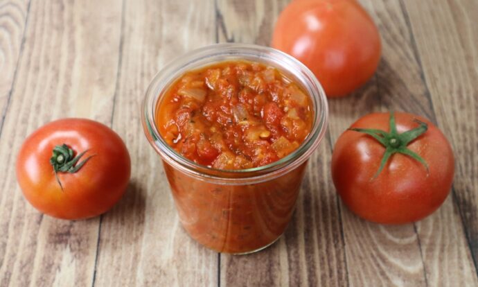 簡単トマトソース