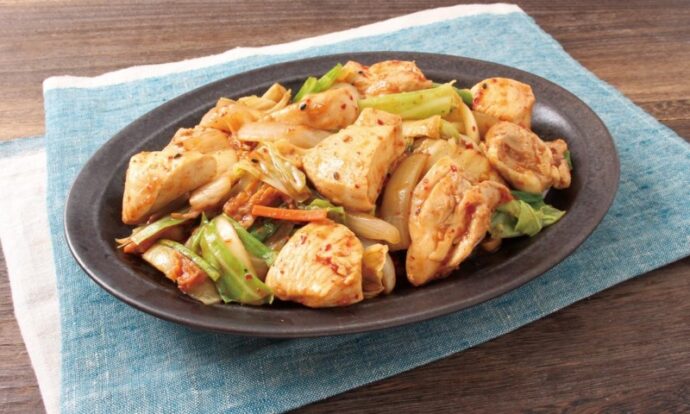 鶏肉とキャベツのタッカルビ風