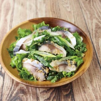 しめさばのサラダ仕立て