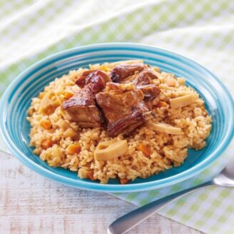 スペアリブと根菜の炊き込みごはん