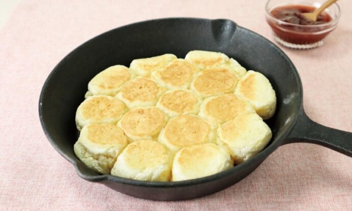 フライパンでもちもちパン