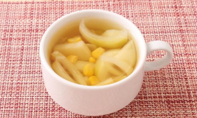 コーンとじゃがいものスープ