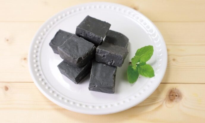 黒ゴマチョコレート