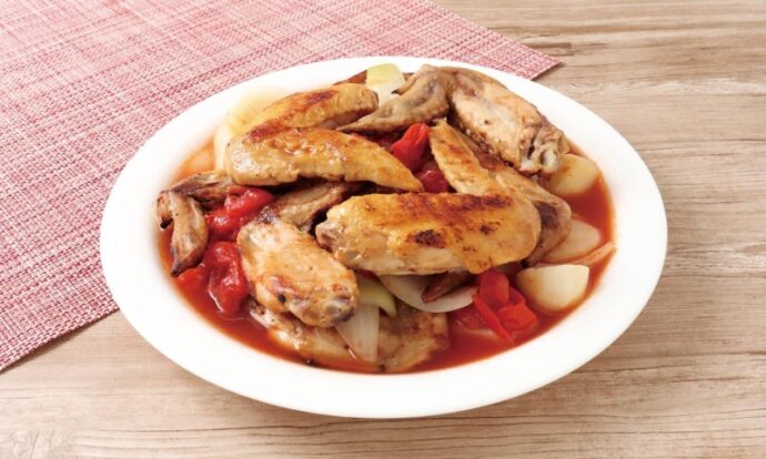 手羽元の味噌トマト鍋