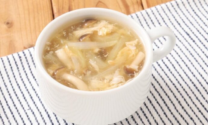 しめじと卵の中華スープ
